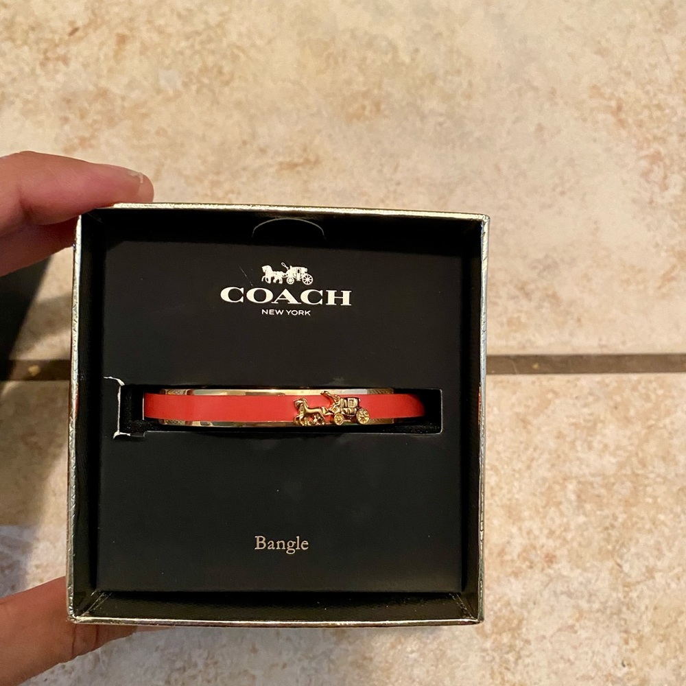 Coach Horse Carriage Enamel Hinged Bangle Bracelet